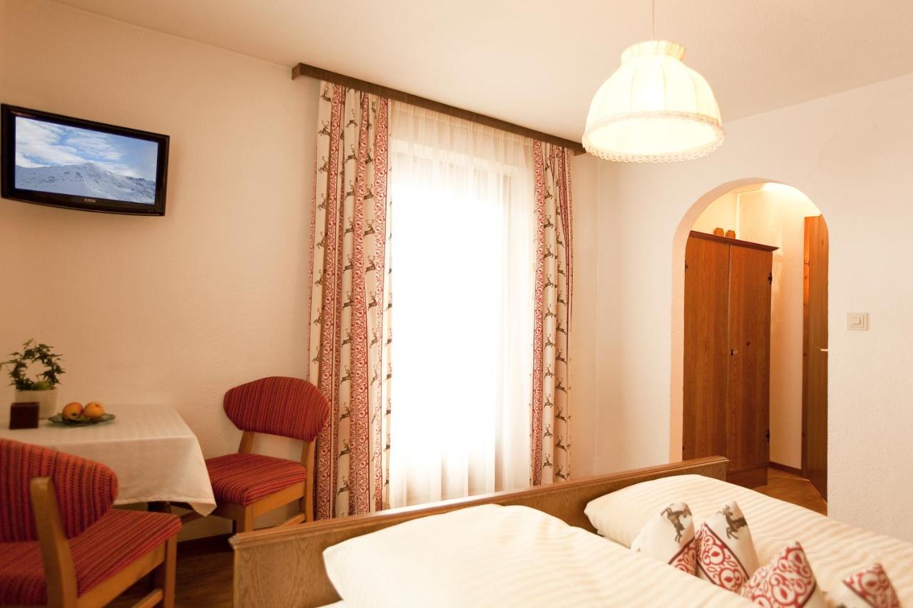 Pension Anna Hotel Sankt Leonhard im Pitztal Ngoại thất bức ảnh