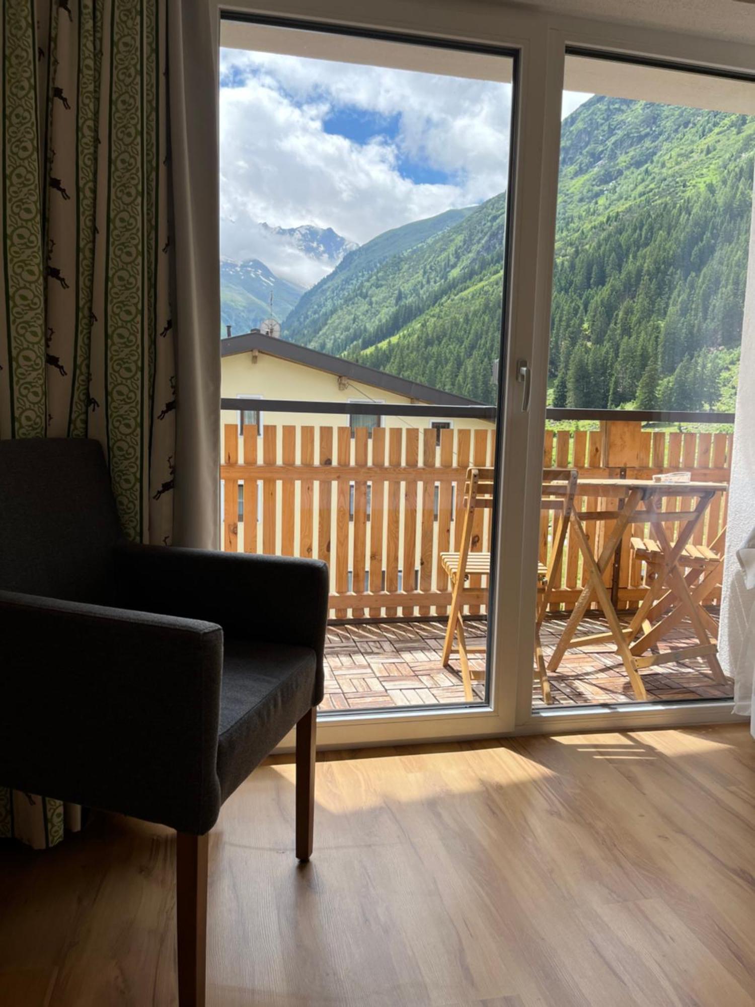 Pension Anna Sankt Leonhard im Pitztal Ngoại thất bức ảnh